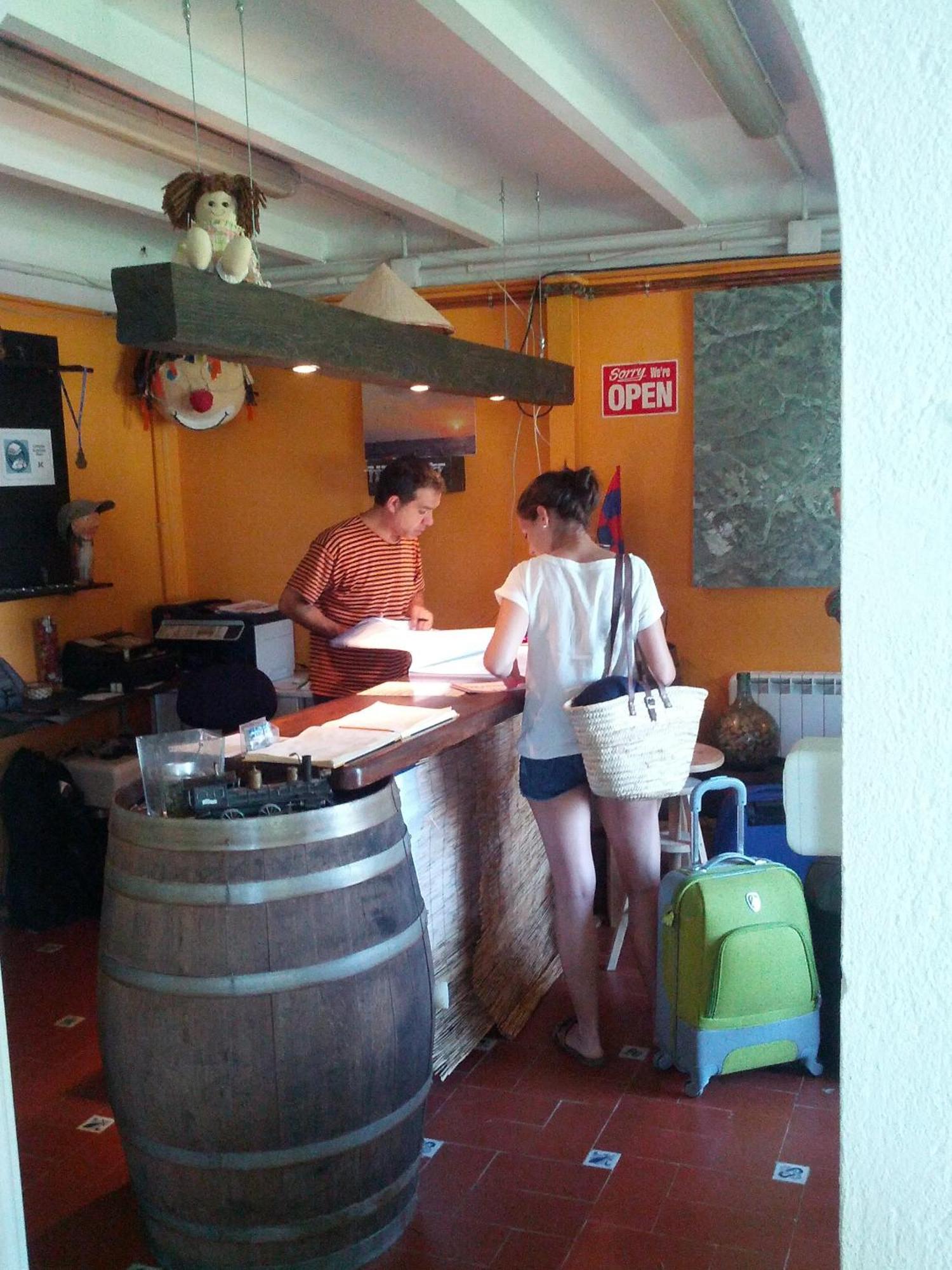 Alberg Costa Brava Llança Екстериор снимка