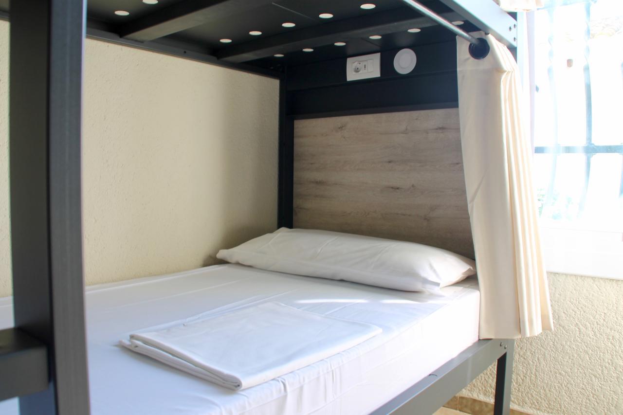 Alberg Costa Brava Llança Екстериор снимка